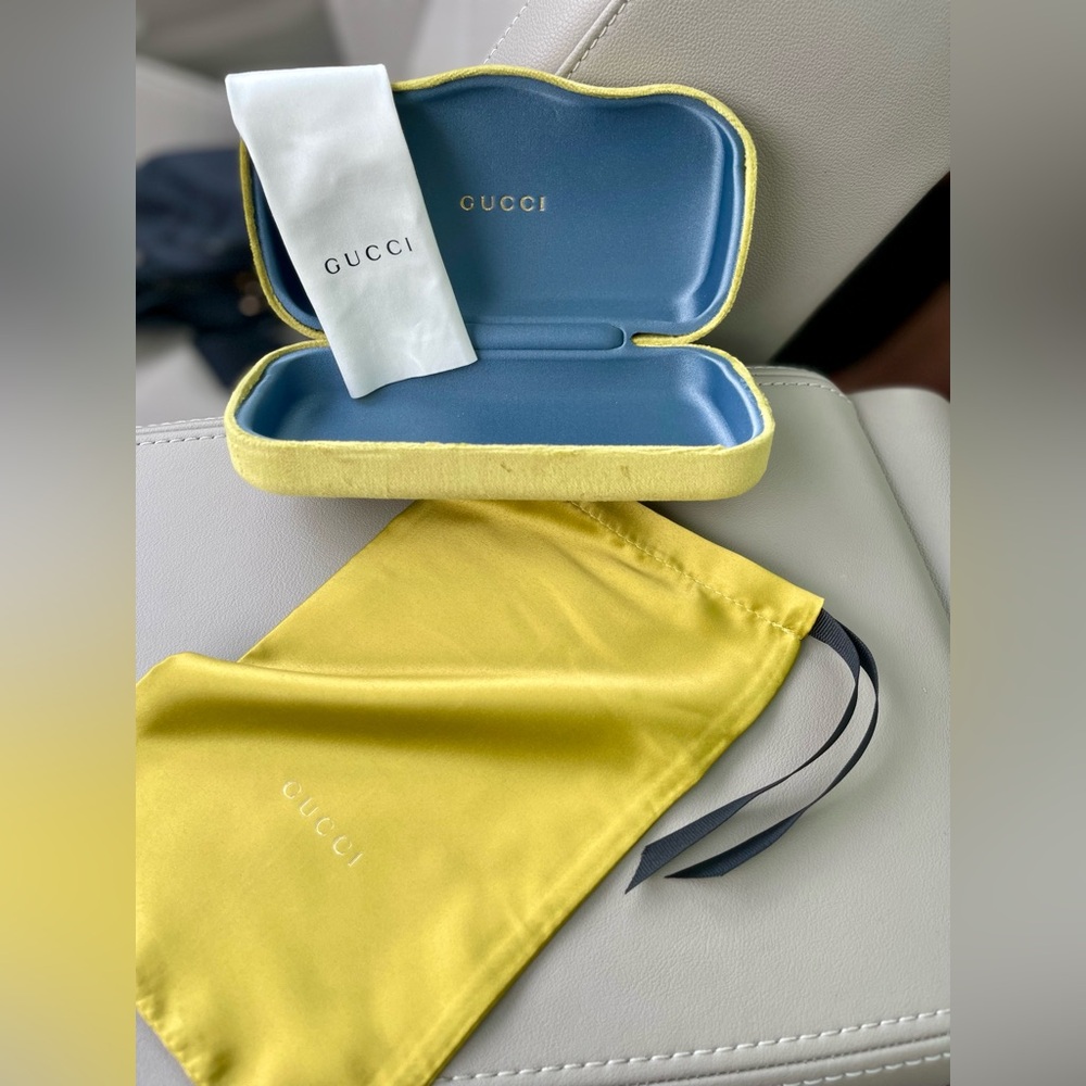 Gucci Green/Yellow and Blue Sunglasses Case with dust bag and cleaning cloth!